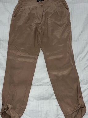 100% Silk Women's Tan Lightweight Jogger Pants